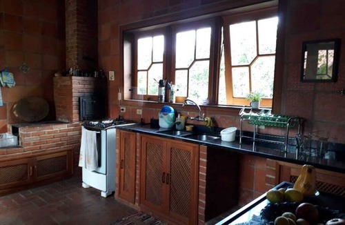 Mirantao House | Wonderful site in Mauá with waterfall and lush nature. Full privacy