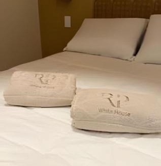 Vila Messias House | Wp White House- Estilo Grego 7 min do aqualinda