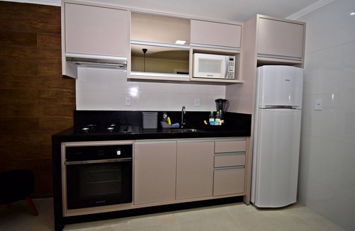 Centro Apartment | YOUR VACATION IN A PRIVILEGED LOCATION, 160M FROM BOMBINHAS BEACH, APT 101