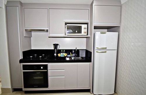 Centro Apartment | Your vacation in a privileged location, 160M Praia Bombinhas, Apt 102