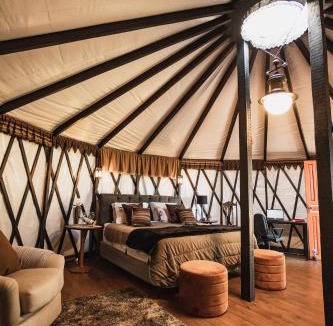 Jacutinga Other | Yurt Tree, romântico e confortável, experiência unica