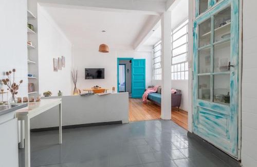 Balvanera Apartment | ZAYA, amplio semipiso con balcón, ubicación ideal