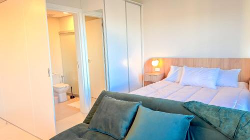 Luque Apartment | Zuba 13 Studio 508 Pool & Cowork