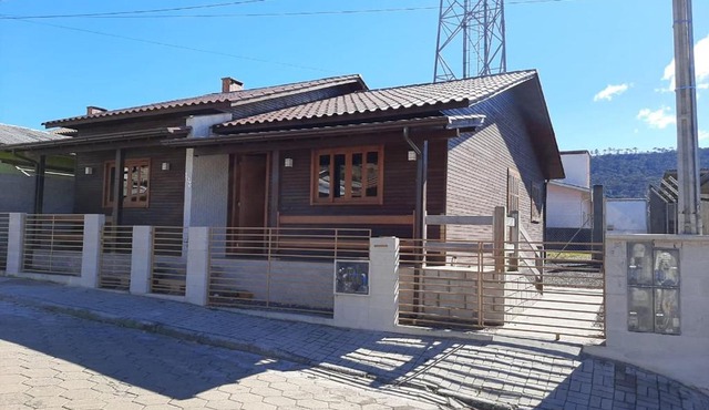 Águia Dourada Hospedagem Casa 01