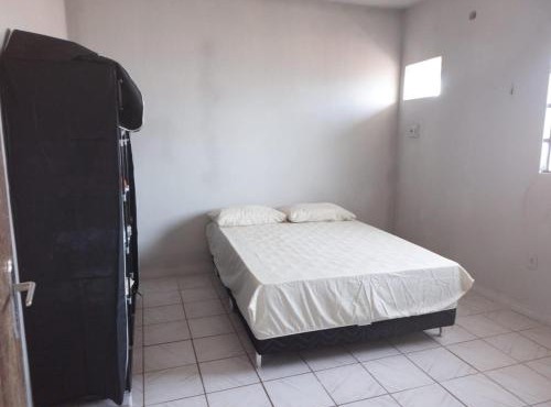 01 - Apt 2 qts barato e estac gratis - Térreo