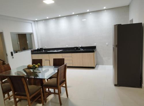 1 Quarto compartilhado em casa