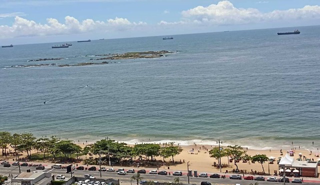 1503- Beautiful view of the beach 3 bedrooms, wifi, swimming pools