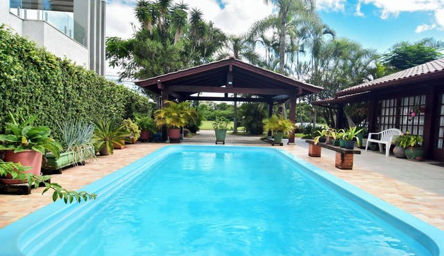 160m do OpenShopping, 900m da Praia, Jurerê JT2837