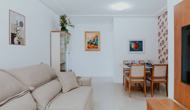 2 Air-Conditioned Bedrooms a Few Meters from the Beach