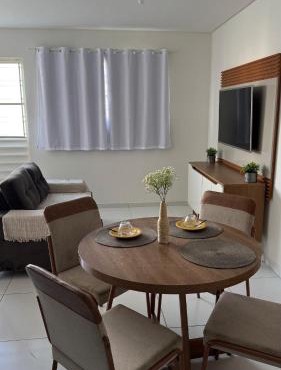 2- Apartamento aconchegante com garagem 1200m do centro