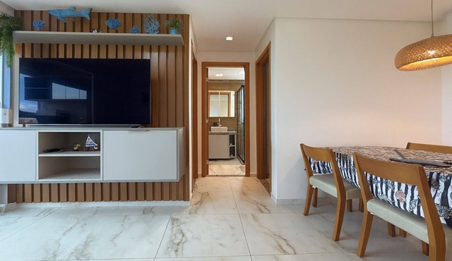 2 bedroom flat close to the Natural Pools