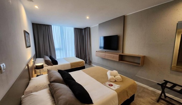 2 Relaxing Room With Pool And Parking Near Plaza 9 de Julio And City Attractions