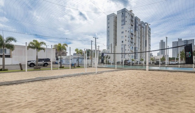 2BR Apt w/BBQ 600m Beach Rag0406