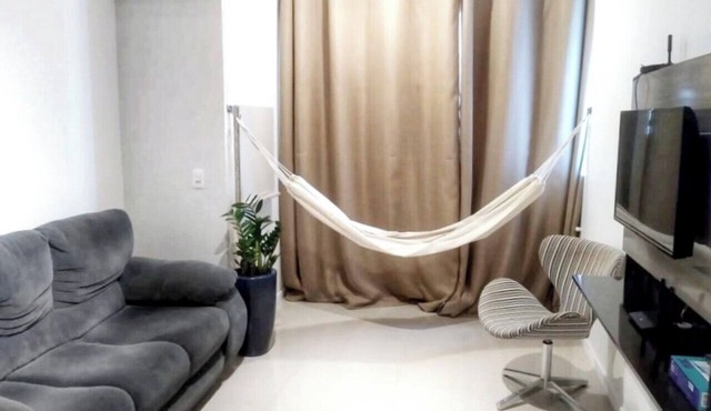 3-bedroom apartment 600m from beach