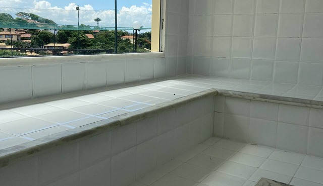3 bedroom house next to Rua das Pedras