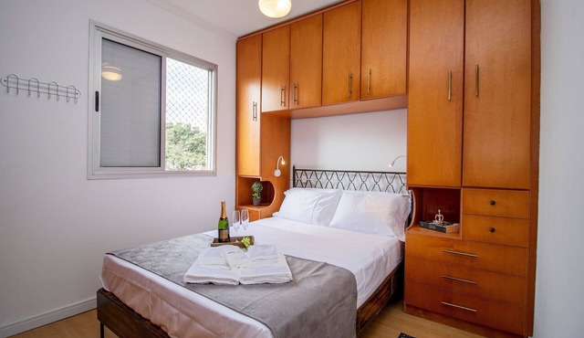 3 Bedrooms - Modern - Close to the Mall