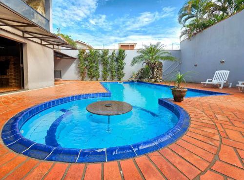 4 quartos com lazer, 15 min das Cataratas.