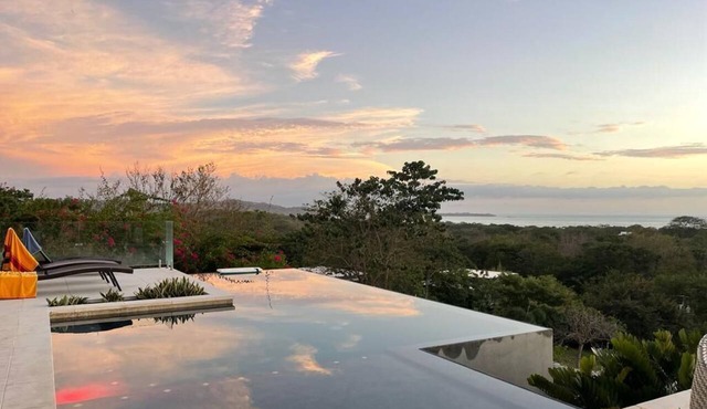 4BR Ocean-View Villa, Private Pool, Gated 1.5-Acre Estate