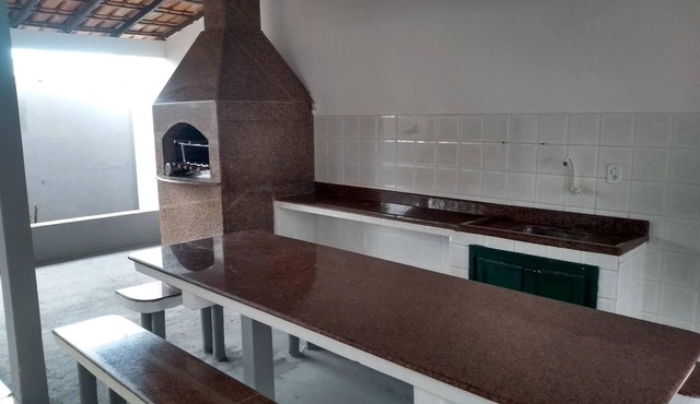 "5-Bedroom House Steps from Santa Clara Beach: Tranquility, Security"