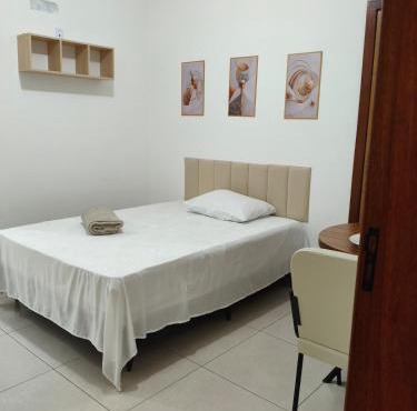 950m da UFV, ao lado da prefeitura e aconchegante