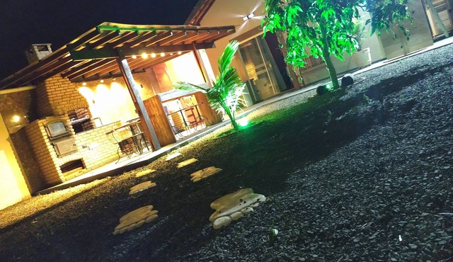 A Casa do Pergolado - Olímpia SP - 10 min do Parque Thermas dos Laranjais