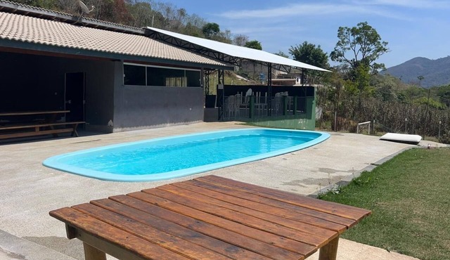 A complete country house for parties, get-togethers, and weekends.
