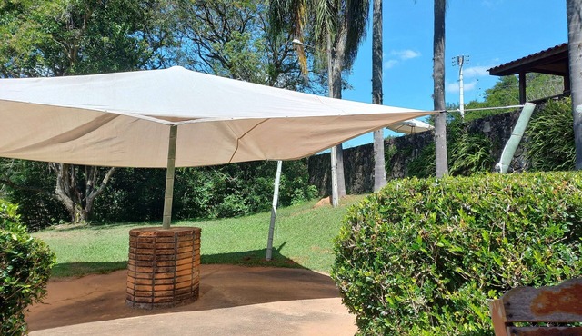 Acomodações Aconchegantes, Salão Gourmet, Piscina, Muito Verde e Tranquilidade