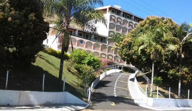 AGRADÁVEL FLAT - CAVALINHO BRANCO - ÁGUAS DE LINDÓIA