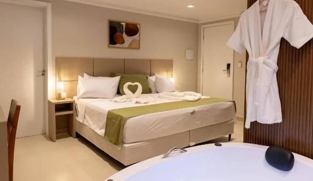 Aira Hotel
