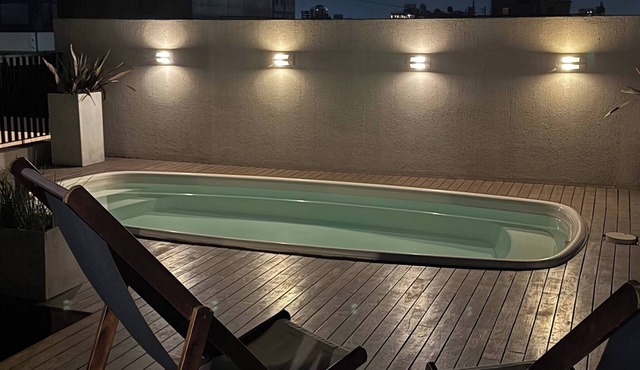 Alberti 360 Charming City Center Apartment With Shared Pool