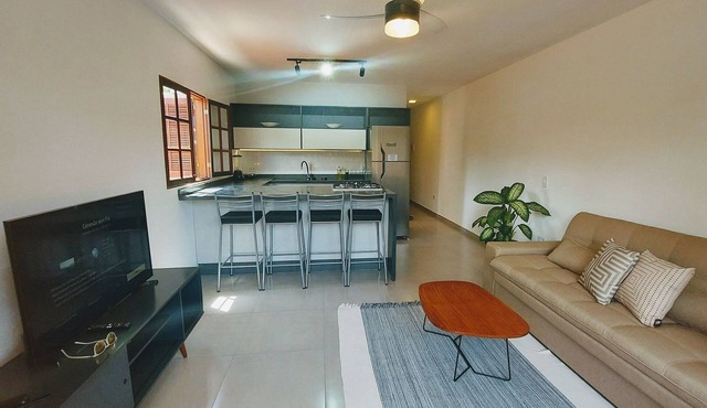 Algodão – Cosy Flat, Pool, 50m from the Beach, Private Barbecue, AC, Wi-Fi, Netflix, Garage