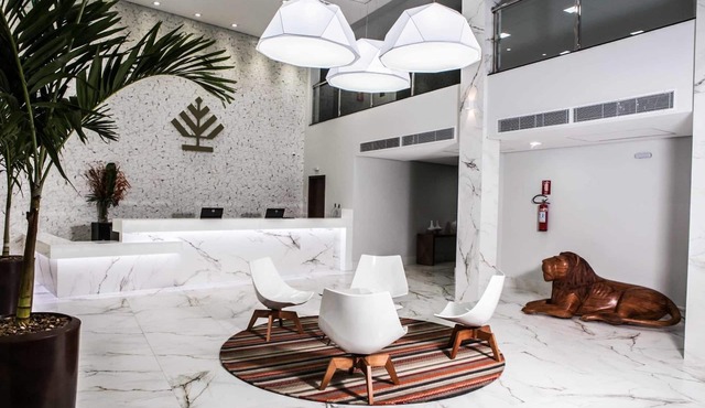 AlphaPark Hotel