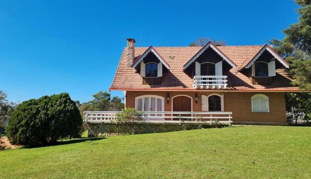 Alto do Capivari - Gramado e vista espetacular