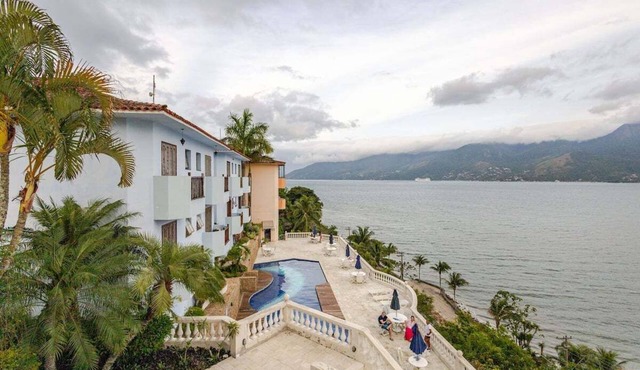 An oasis in São Sebastião! Apartment with stunning ocean views!