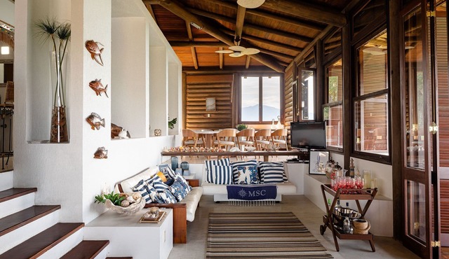Ang014 - Beautiful 6 bedroom house with wide views in Angra