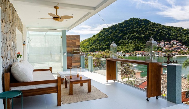Ang018 - Magnificent house with pool and sea view in Angra