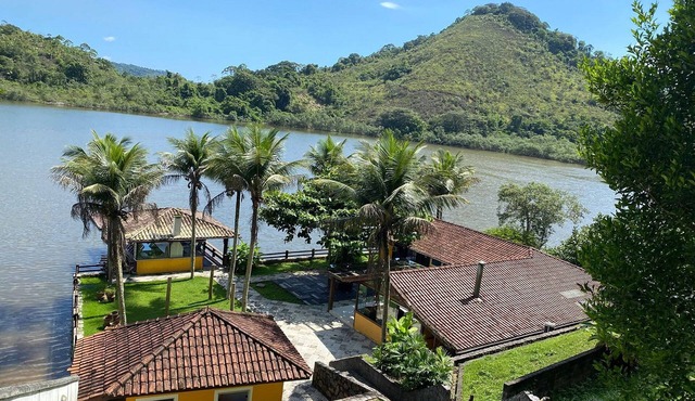 Ang062 - Beautiful beachfront house in an Angra dos Reis condominium