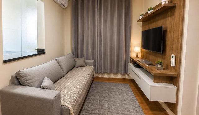 Apê 5min do centro | 2 quartos, ar e garagem
