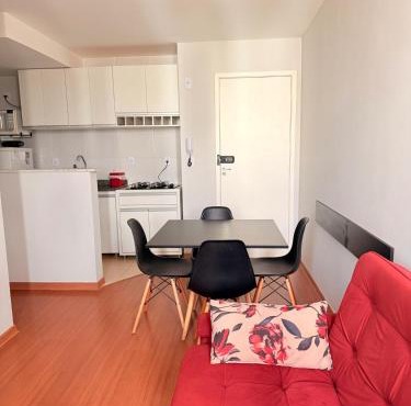 Apê Ruby com 2Q com Ar em 1 Quarto e Garagem