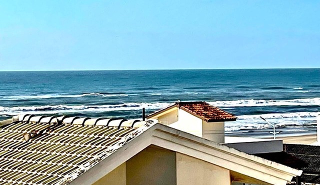 Apartment with sea view