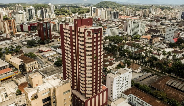 Apart Central, Piscina, tv com Netflix e Youtube