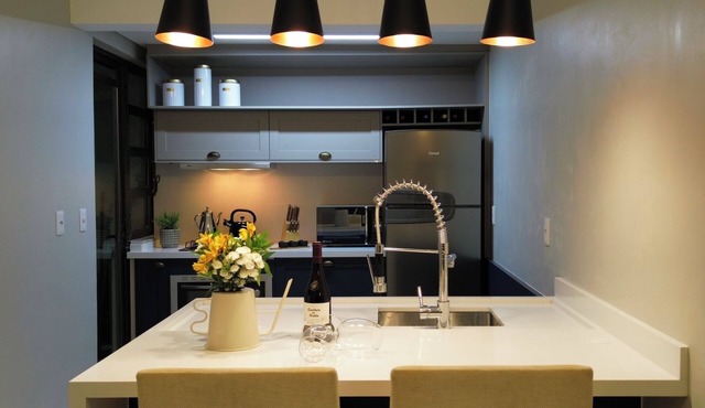 Apartamento Moderno a 1 Quadra da Av. Beira-mar Norte - Florianópolis