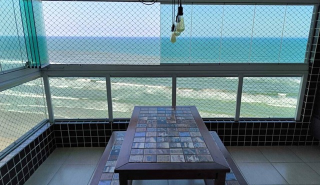 Apartamento pé na Areia em Mongaguá