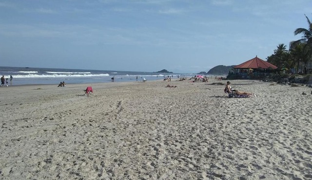 Apartamento à 50 metros da praia - Itanhaém