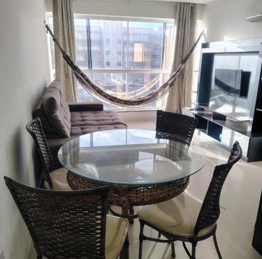 Apartamento 2 quartos 100 metros mar