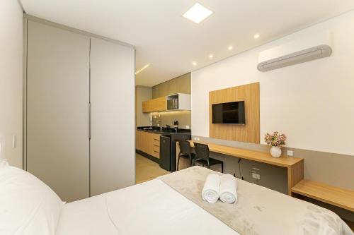 Apartamento 204 - Eixo · Estúdio Funcional c/Cozinha e Enxoval Completo