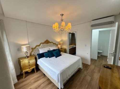 Apartamento 800m da Rua Coberta