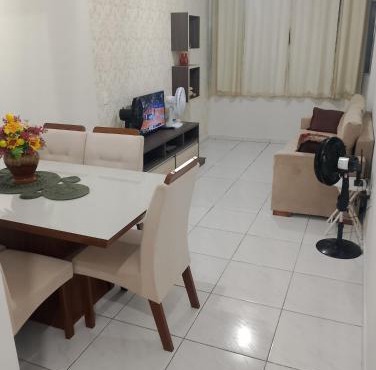 Apartamento aconchegante no Jardim Paulistano I - Garagem APENAS para carro pequeno na lateral do prédio!