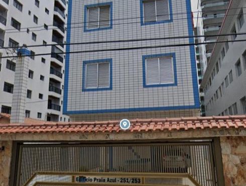 Apartamento ah 200 metros da Praia