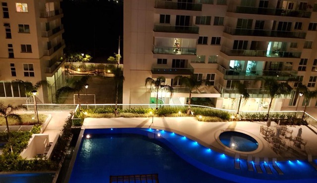 Apartamento Barra Paraíso Tropical com 2 suítes